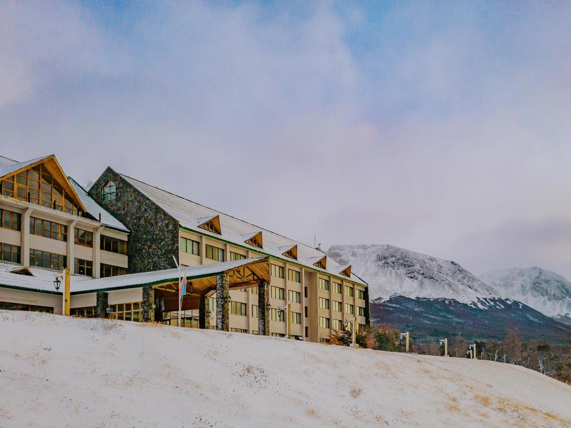 Wyndham Garden Ushuaia Hotel Del Glaciar Exterior foto